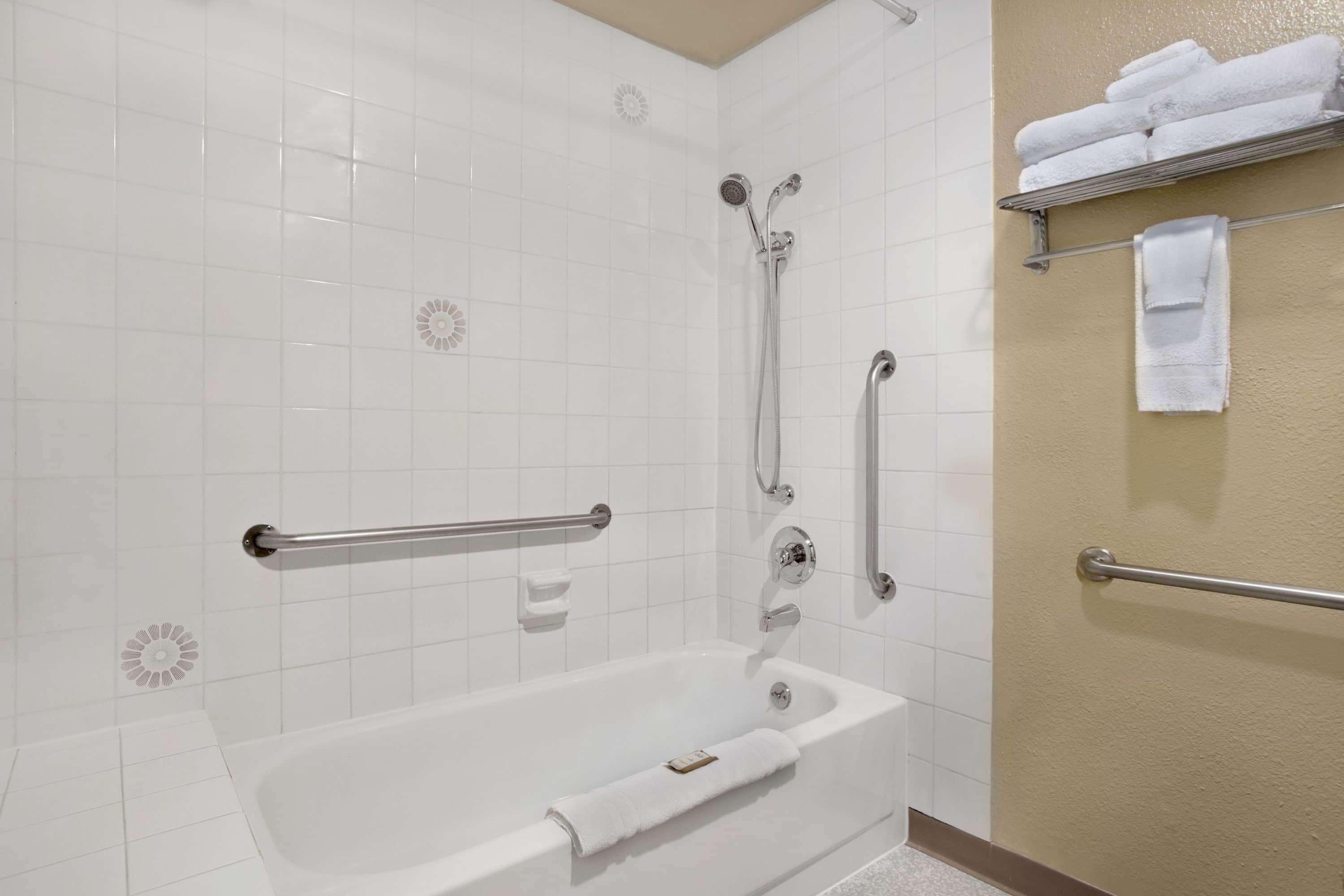 South Tacoma Suites Kültér fotó