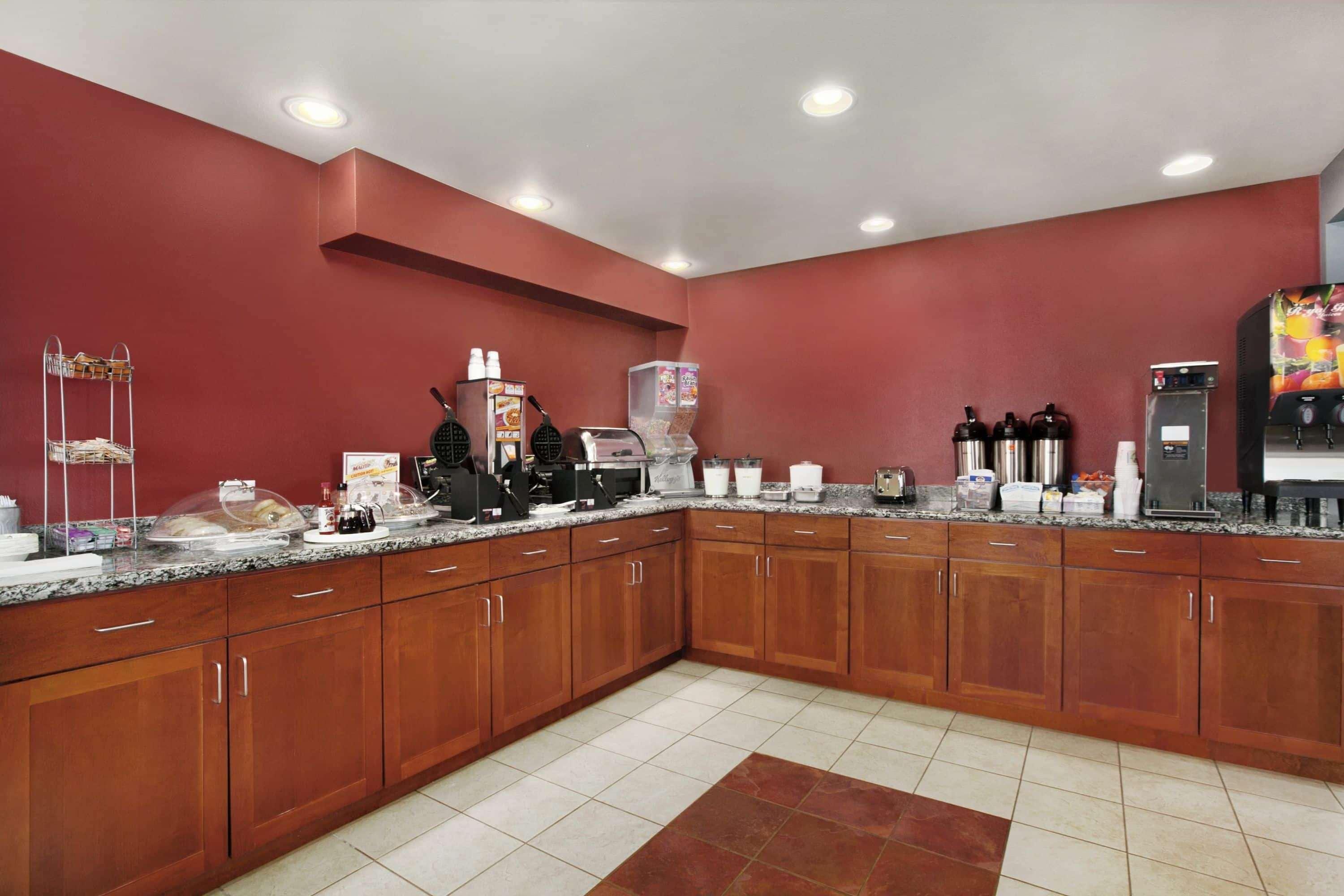 South Tacoma Suites Kültér fotó
