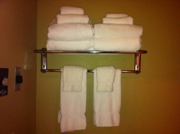South Tacoma Suites Kültér fotó
